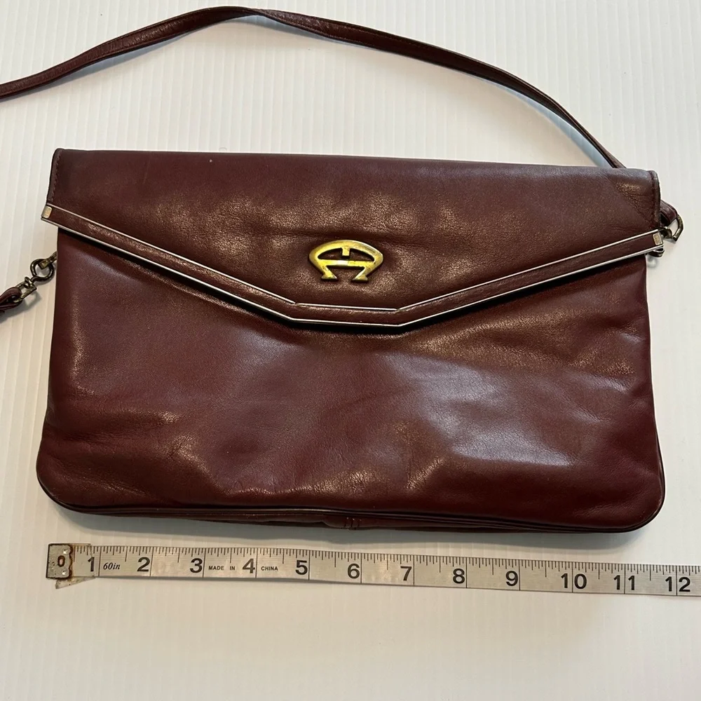 Etienne Aigner Vintage Burgundy Monogram Purse With Strap - Picture 5 of 12